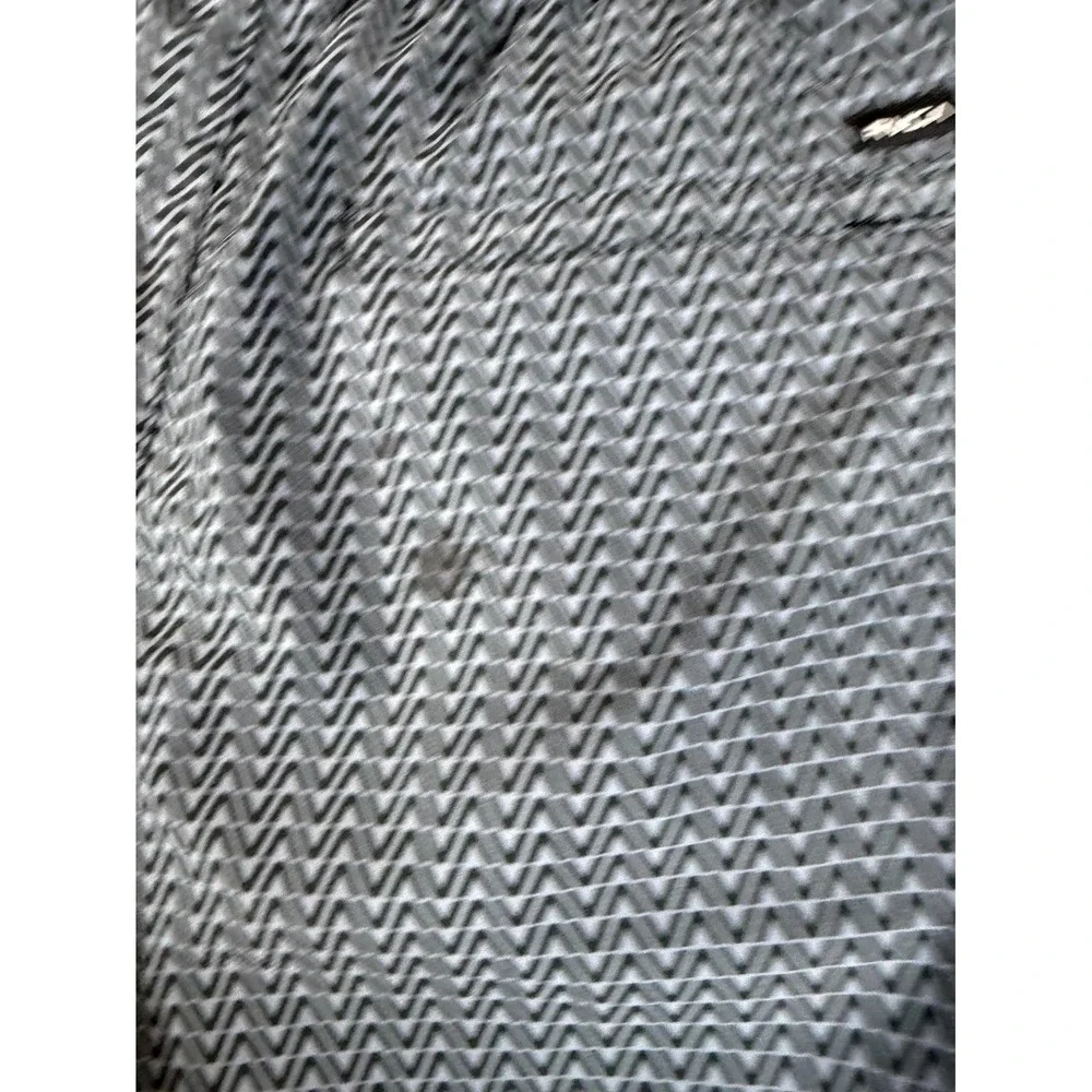 RVCA Yogger Shorts Men Small Gray Black All Over Print Easy Fit Workout Athletic